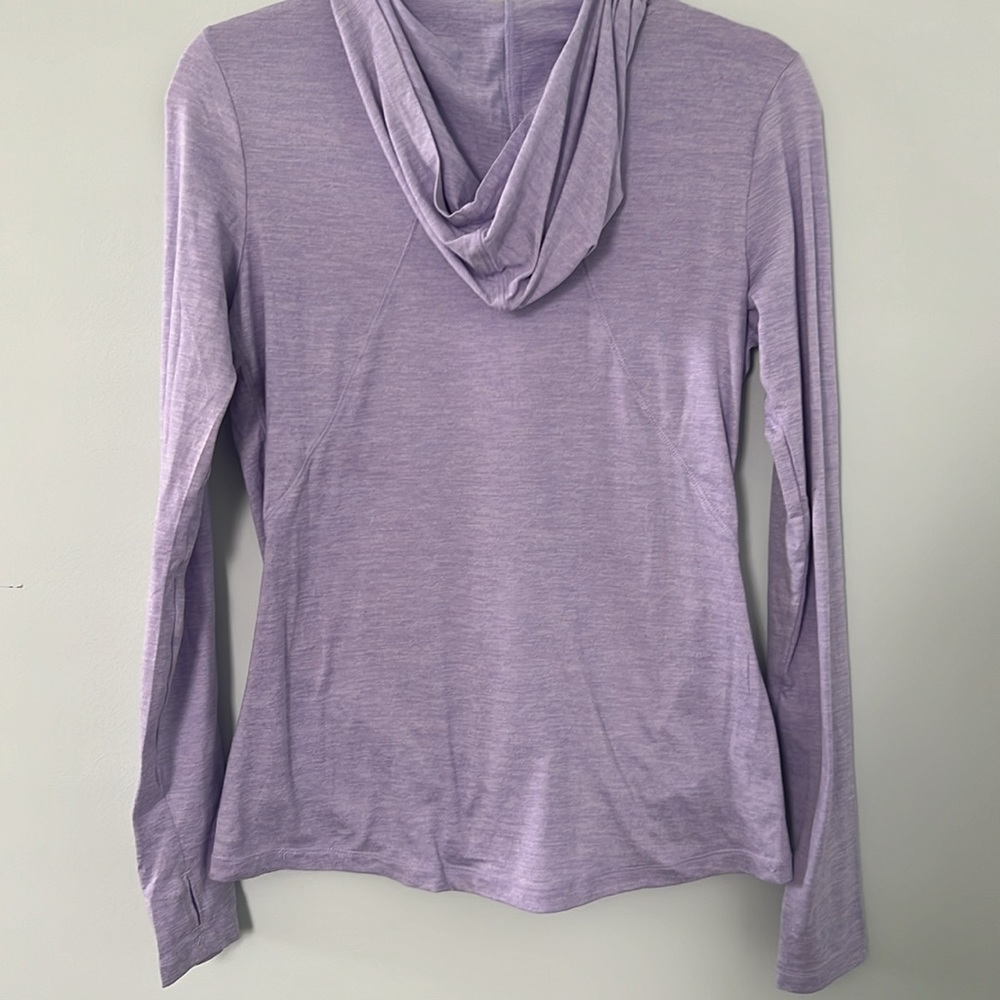 Ladies XS Reebok Shirt - Picture 4 of 5